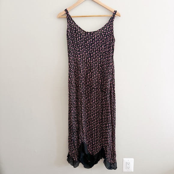 90s Floral Whimsygoth Grunge Handkerchief Hem Moody Floral Midi Slip Dress - Picture 7 of 8